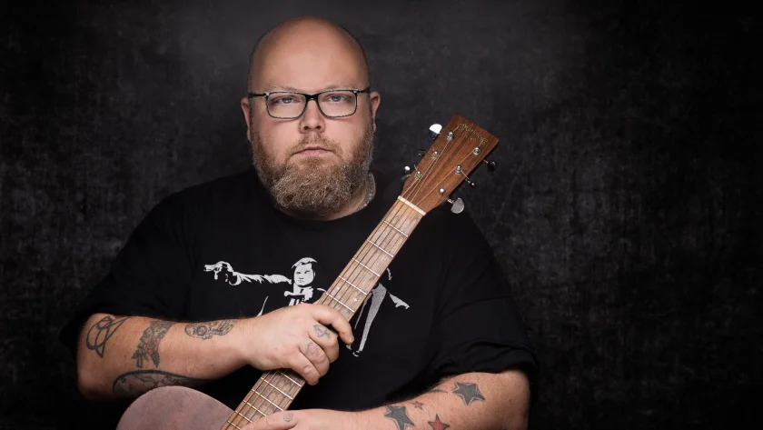 ANDREAS KÜMMERT & The Electric Circus - ANDREAS KÜMMERT - Ein Leben, das atmet, eine Stimme, die es erzählt.Mit neuem Doppel-Live-Album im Gepäck