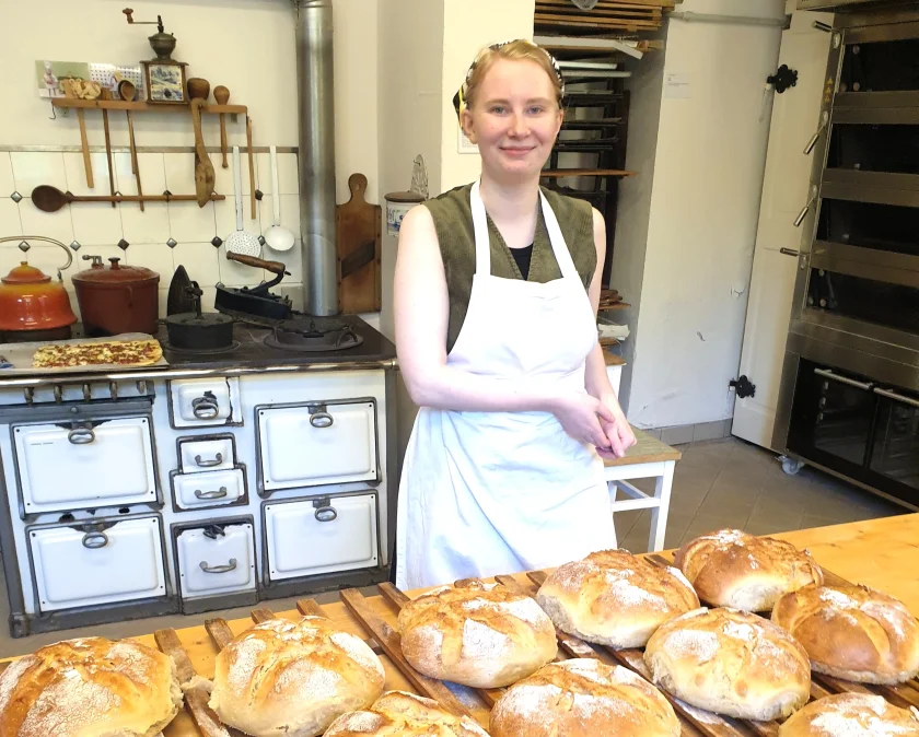 BackZeit: Brotkostproben zum Tag des Deutschen Brotes - Brotvielfalt bewahren
