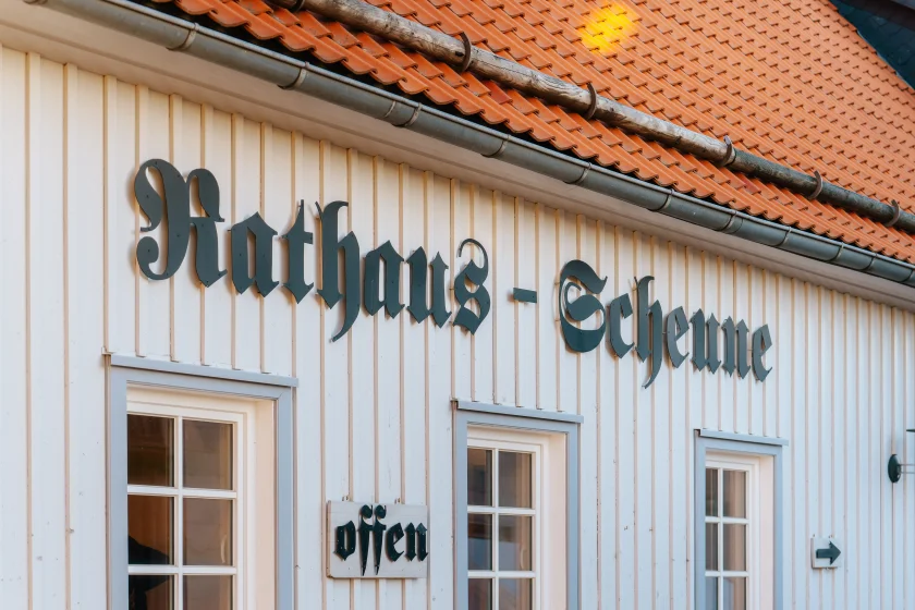 Bächlein, Raum-Zeit-Knoten und Musik - Unerhörtes über Beethovens „Pastorale“