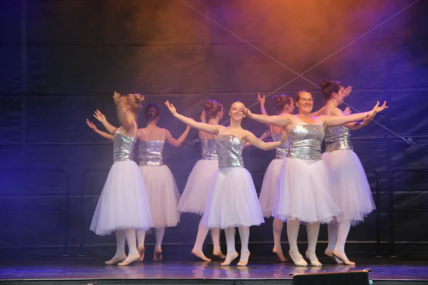 Ballettstudio Lowin - Das Geheimnis der Wunderlampe