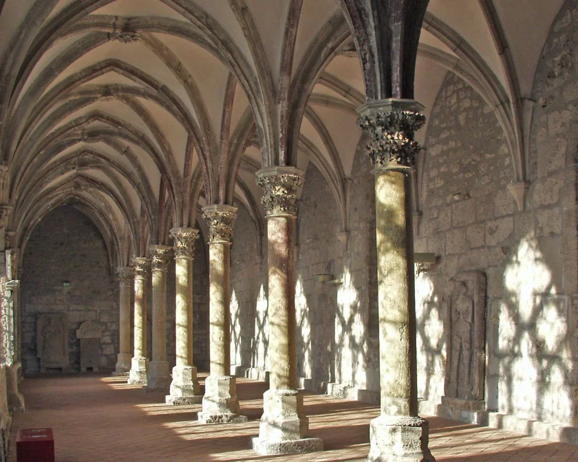 "Dem Himmel so nah" - der mittelalterliche Kreuzgang im Kloster Walkenried