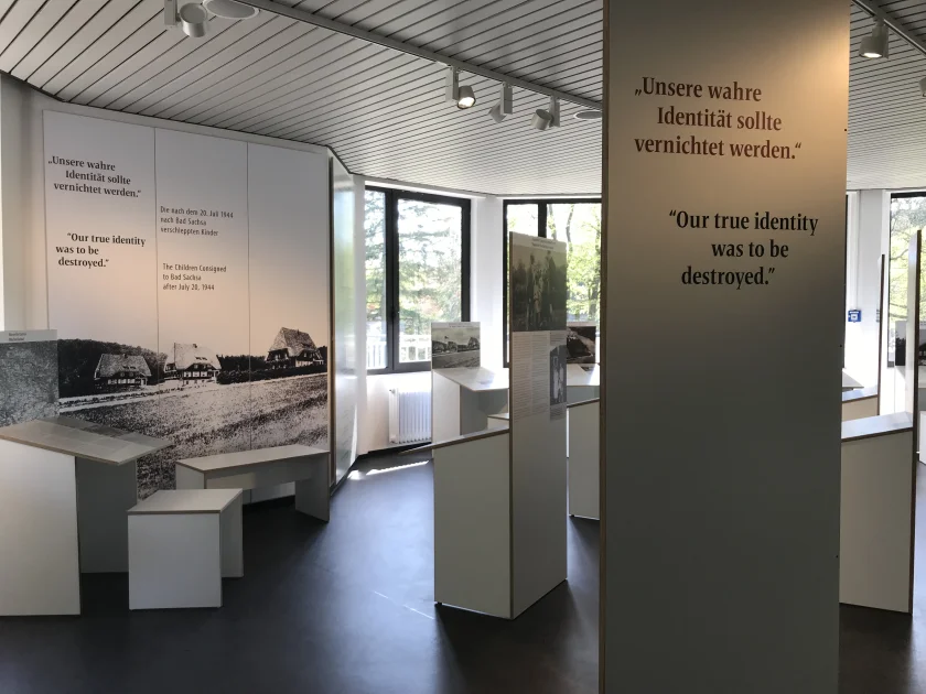 Führung durch die Dauerausstellung "Unsere wahre Identität sollte vernichtet werden - Die Kinder des 20. Juli 1944"" - 