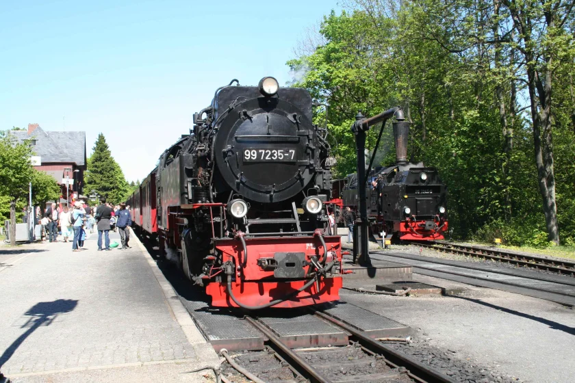 Führungen durch die Fahrzeugwerkstatt