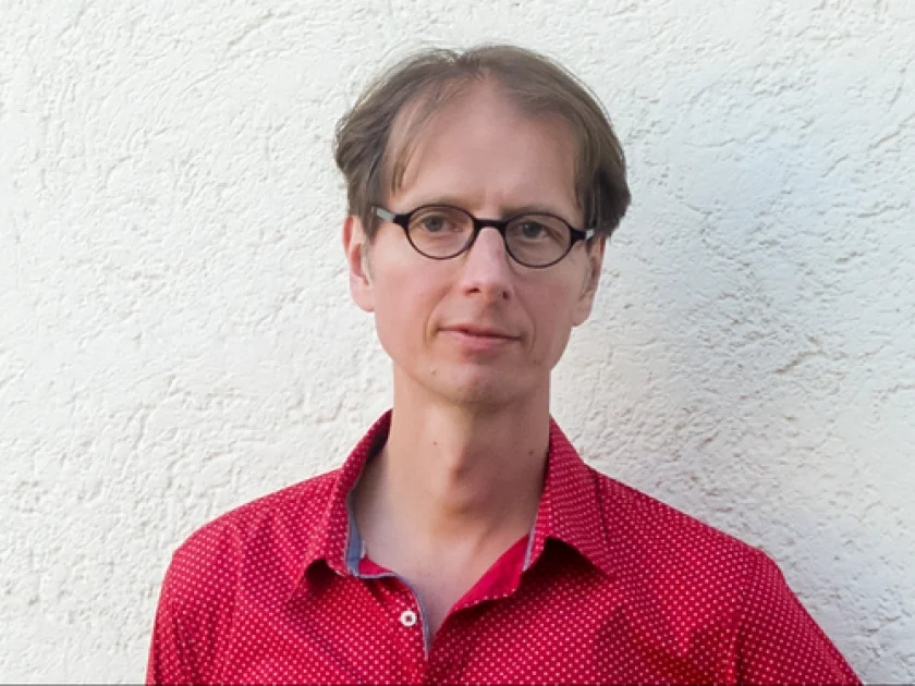 GOSLARER FRIEDENSGESPRÄCHE - FABIAN SCHEIDLER: Friedenstüchtig – Wie entkommen wir der selbstzerstörerischen Kriegslogik?