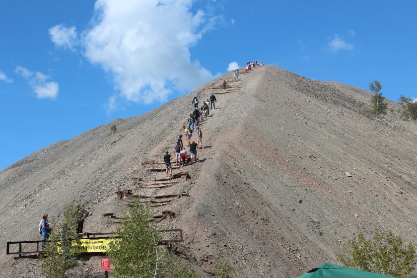 Haldenbesteigung "Hohe Linde"