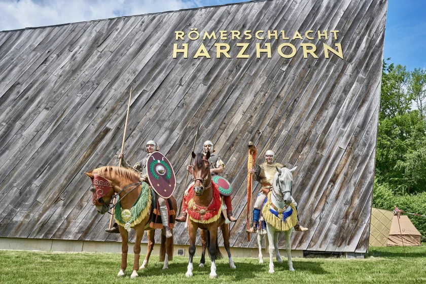 Leben in der römischen Legion, Germanisches Leben - Ferienaktion