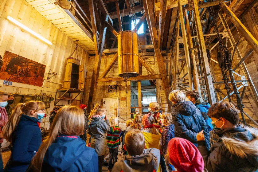 Märchenwoche - Kinderführung mit Münzprägen