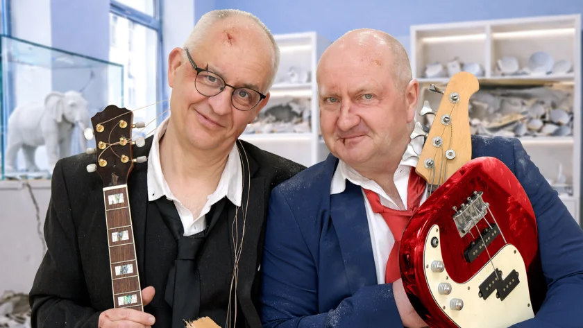 Musikkabarett Schwarze Grütze – Elegant im Porzellanladen - Elegant eskalierend: Musikkabarett zwischen Wortspiel, Wahnsinn und Wirklichkeit