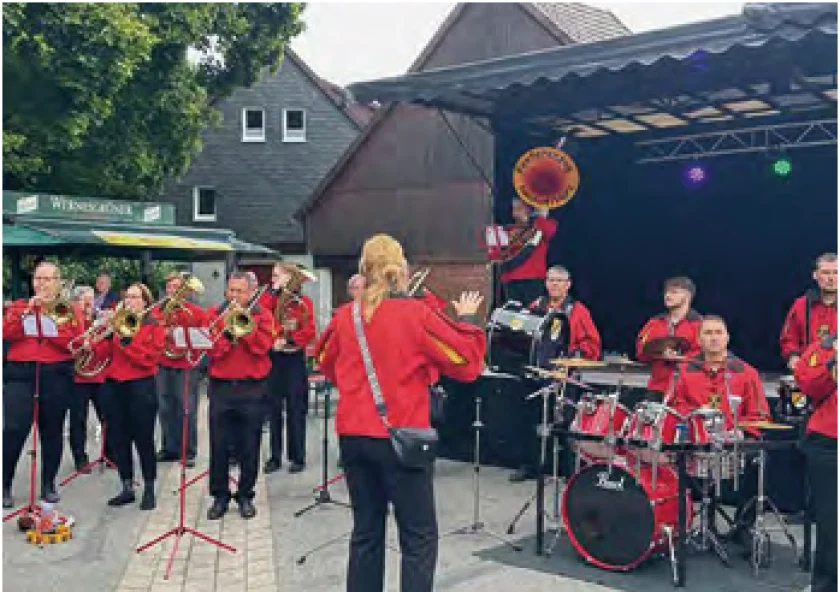 Oktoberfest Fanfarenzug Neuhof - Am Sonntag, den 27. September lädt der Fanfarenzug Neuhof zu seinem diesjährigen Oktoberfest rund um das Dorfgemeinschaftshaus im Bad Sachsaer Ortsteil Neuhof ein.