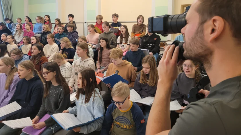 Preview der MDR-Reportage "Von Abba bis Bach - Das Landesgymnasium für Musik in Wernigerode" - MDR-Reportage über das Landesgymnasium für Musik Wernigerode