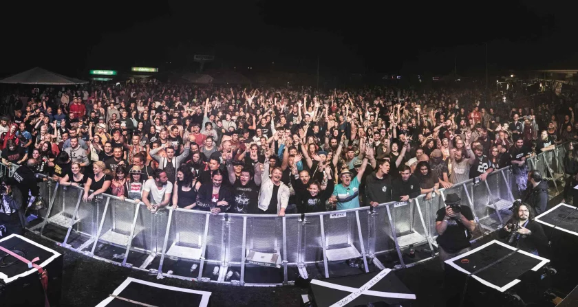 Rock am Beckenrand in Wolfshagen im Harz