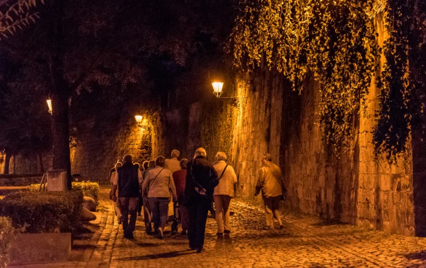 Romantischer Abendspaziergang