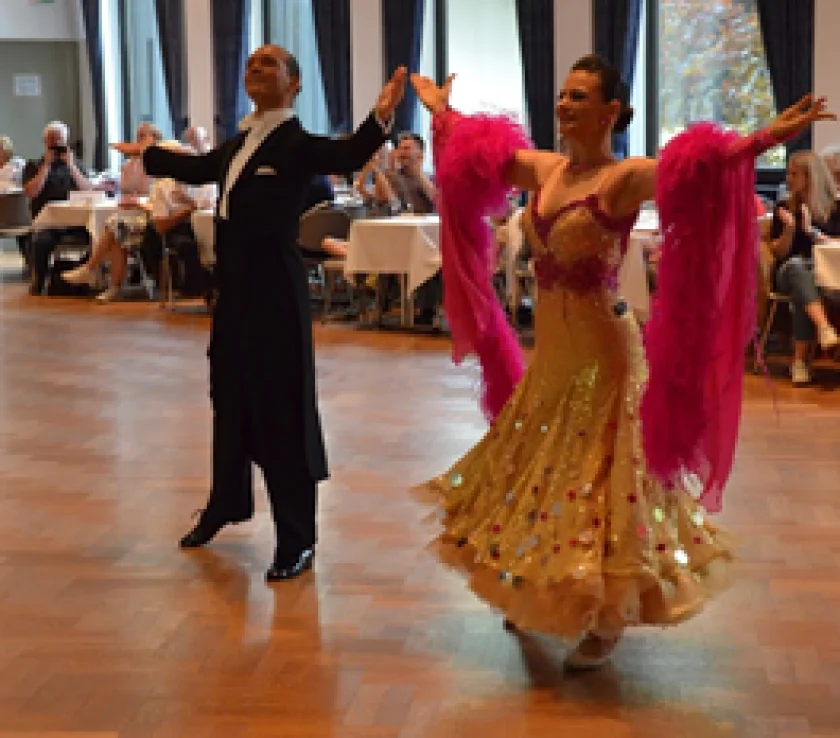 Showtanz im Kurhaus Bad Sachsa - Glanzvolle Tanzshow im Kurhaus Bad Sachsa – Bundesliga-Formationen live erleben