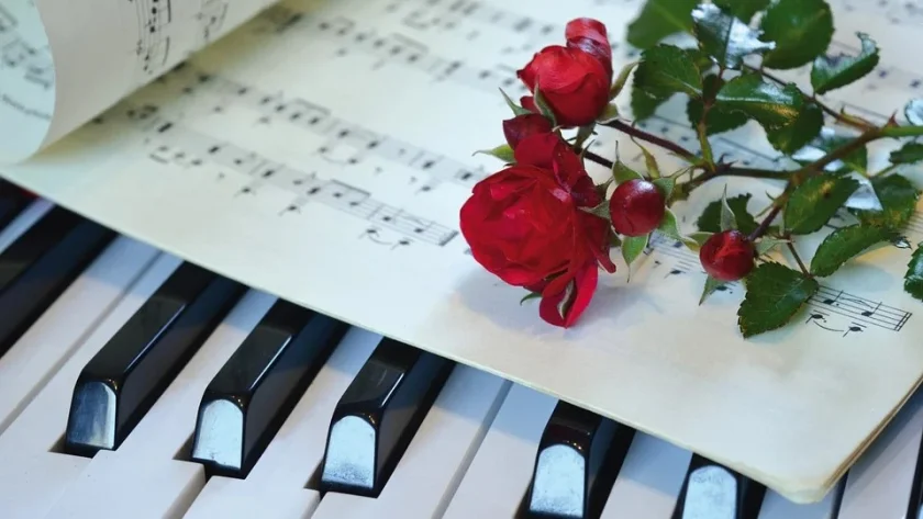 Singgemeinschaft - Singen steigert die Lebensfreude, und in Gemeinschaft macht es besonders viel Spaß.Nicht nur, aber vor allem Seniorinnen und Senioren sind herzlich eingeladen, vorbeizuschauen und in dieser Gruppe mitzusingen!