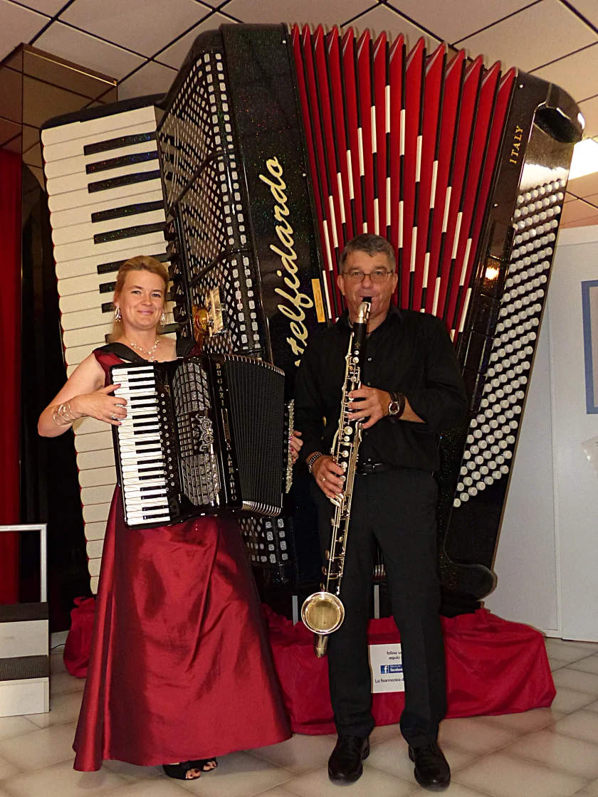 Sommermusik mit Klarinetten und Konzertakkordeon