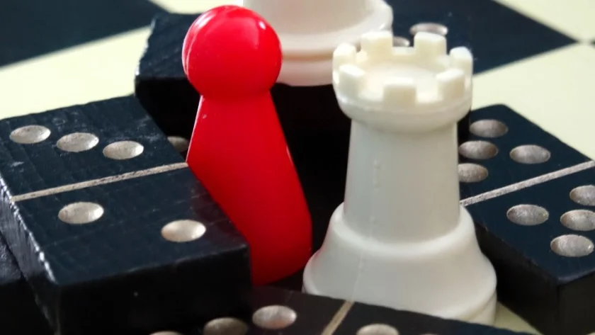 Spielenachmittag für Seniorinnen und Senioren - Sind auch Sie nicht gern allein? Dann kommen Sie gern vorbei und verbringen gemeinsam einen schönen Nachmittag in geselliger Runde! Seniorinnen und Senioren sind herzlich eingeladen, sich zu Karten- und verschiedenen Gesellschaftsspielen zu treffen.