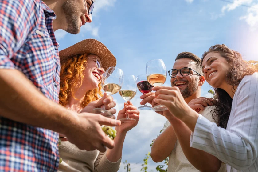 31. Weinfest - Drei Tage buntes Treiben auf dem Kirchplatz