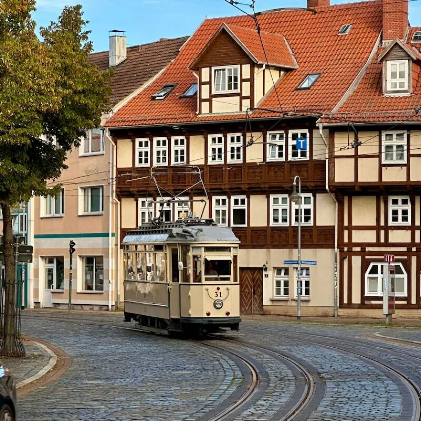 Zeitreise mit der historischen Straßenbahn