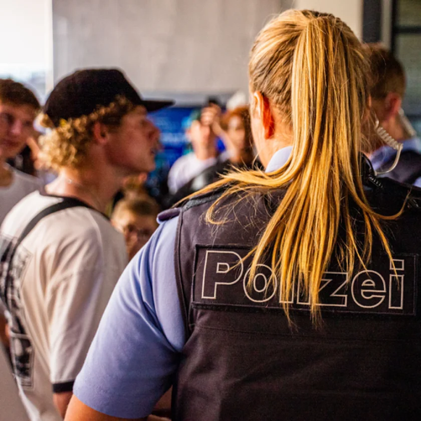 Zivilgesellschaft und Polizei im Gespräch